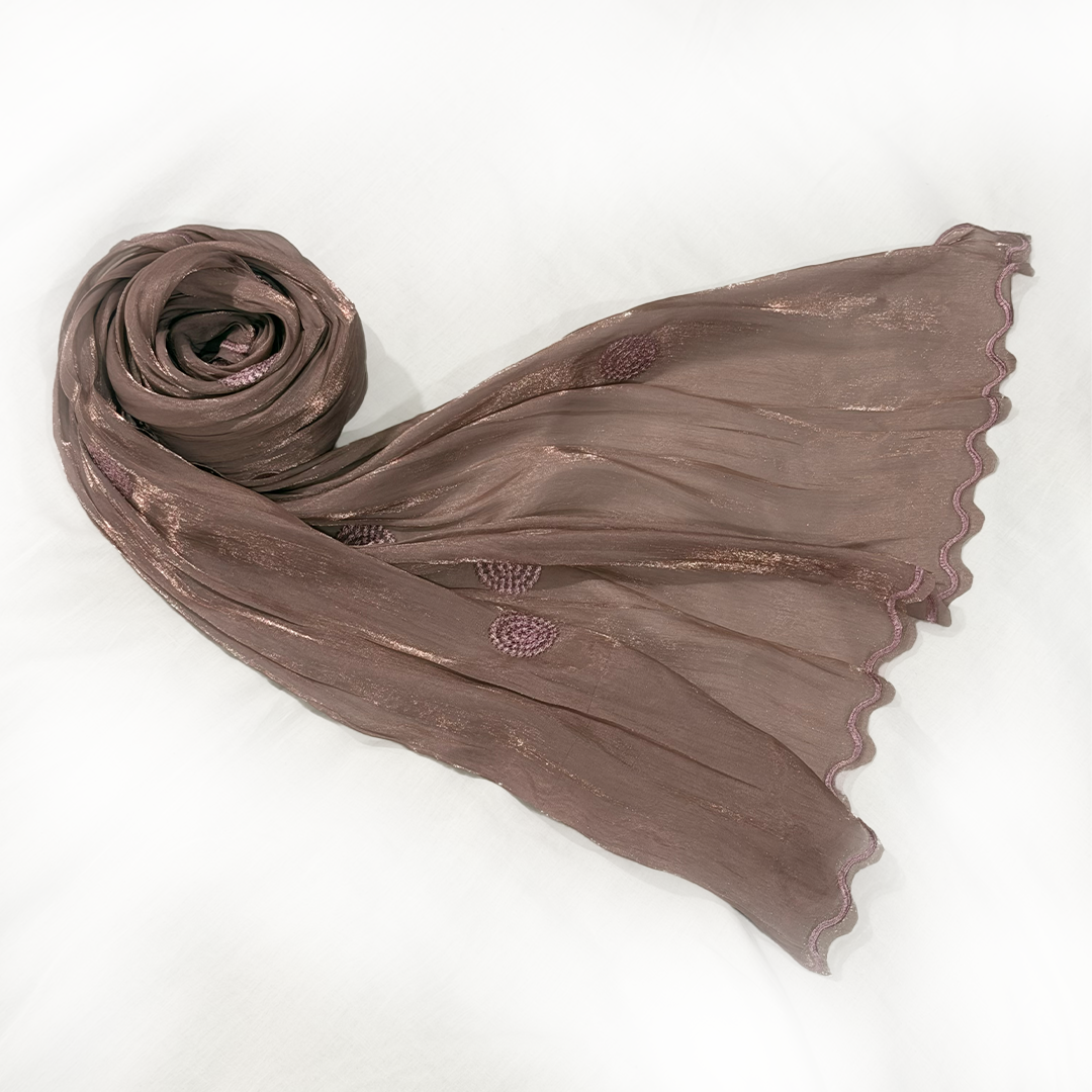 Shimmer shawl thread work